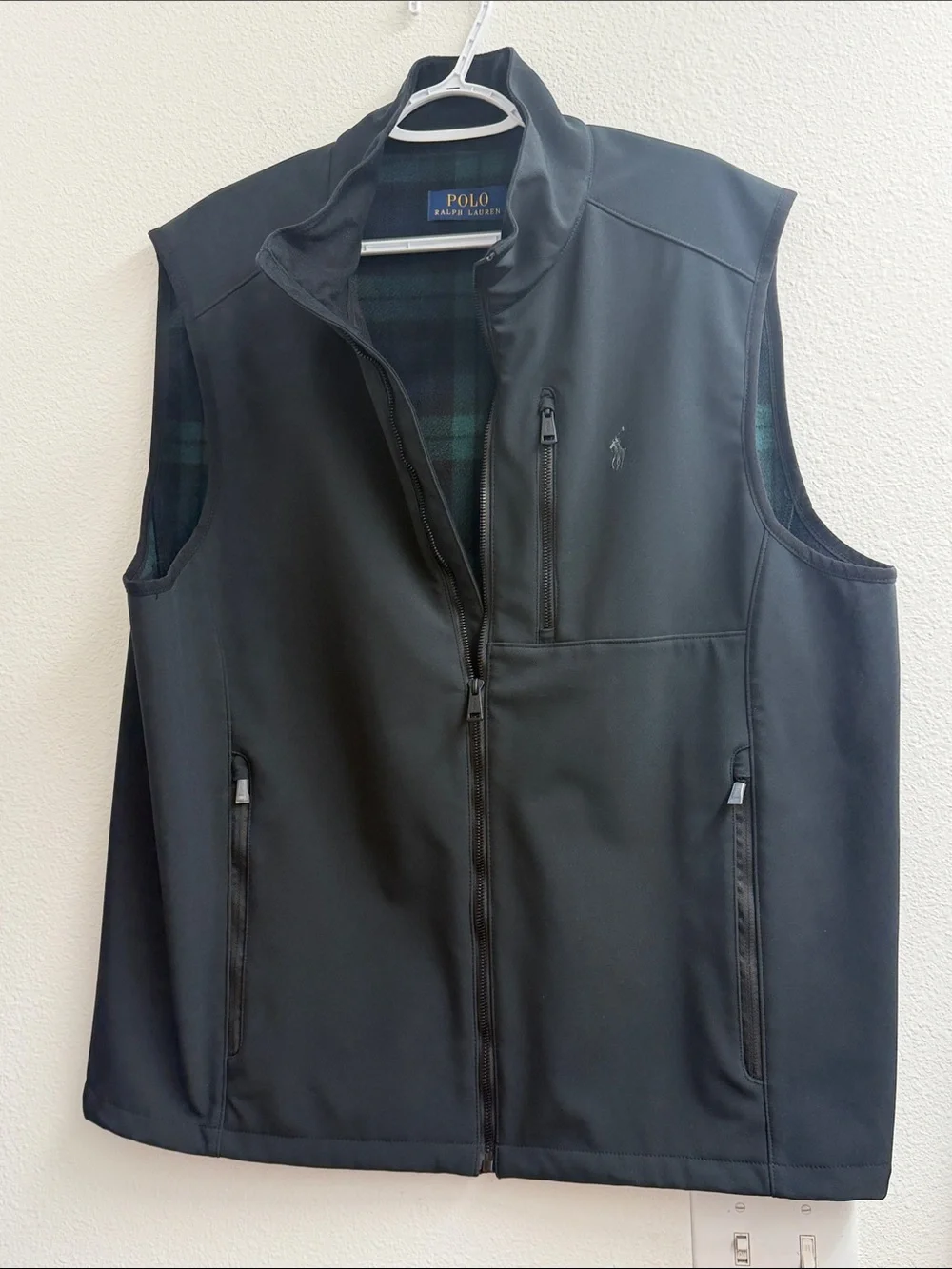Polo by Ralph Lauren Men's Black Softshell Vest with Zip Pockets size xl